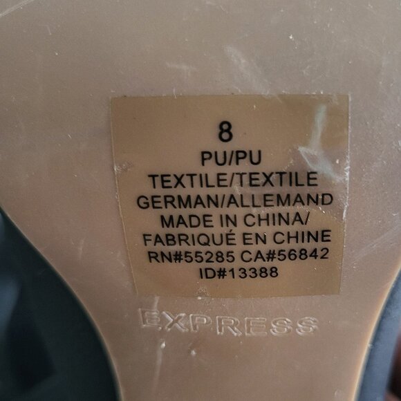 Express Leather Peep Toe black Boots Booties Wood Block Heel size 8 - Picture 8 of 8